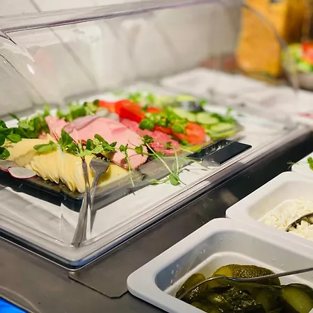 Jahtklubi Kuelalistemaja Affittacamere Pärnu